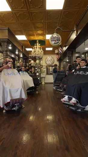 Comfortable Barber Capes for Precision Services