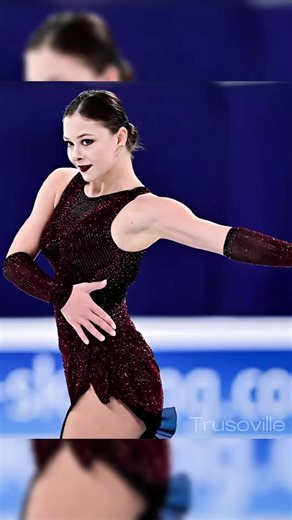 Sofia Samodelkina's Stunning Figure Skating Performance