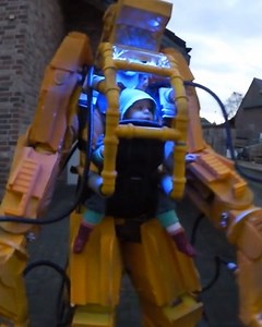 Radical ALIENS Powerloader Baby Costume — GeekTyrant