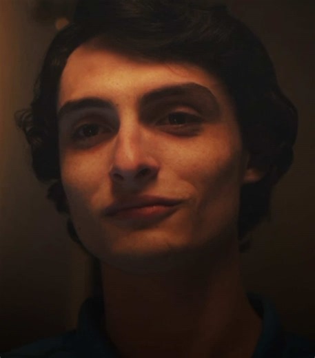 NOTHING could’ve ever prepared me for that ending. (i can’t stop crying it’s been 3 hours.) #fyp #strangerthings #strangerthings5 #strangerthingsedit #strangerthingsfinale