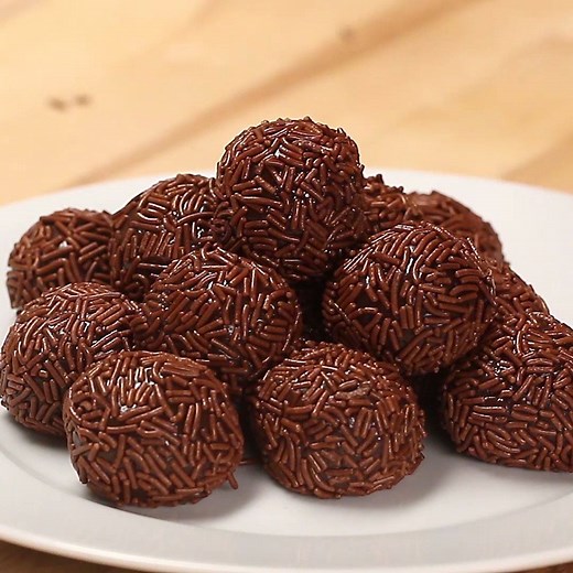 3.4M views · 16K reactions | Satisfyingly Easy No-Bake Desserts  Recipes: https://tasty.co/compilation/7-satisfyingly-easy-no-bake-desserts | Tasty | Facebook