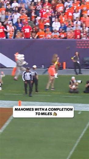 Should this be an interception for Mahomes? 🤔 😅 Impressive catch by the Broncos mascot! via CBS | NFL on FOX