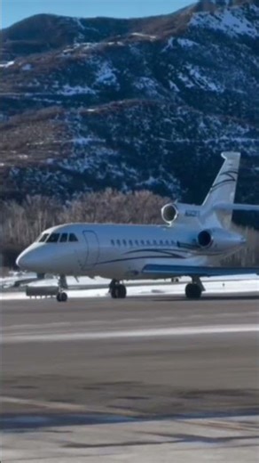 Falcon 900 delivers range, power & access without limits. #JetsCheck #ImpactJets #Falcon900