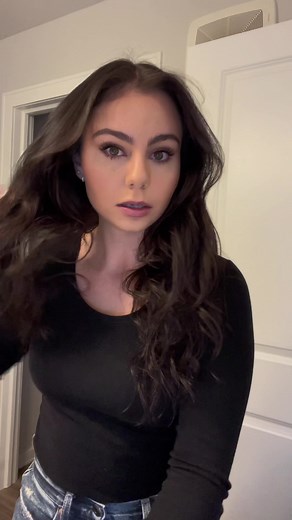 Morning of a live reporter 😴 #gooddaywisconsin #reporter #morningnews #newsanchor