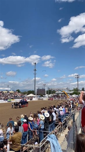 Pilots assigned to the 144th Fighter Wing flew a three-ship flyover of the 110th Clovis Rodeo during opening ceremonies on April 27, 2024. Two F-15C Eagles and one F-15D conducted the flyover. The 15C with the stars-and-stripes color scheme, which commemorates the 75th anniversary of the USAF, was among the jets flown. @thecalguard @airnationalguard @usairforce @clovisrodeoassn @cityofclovis.ca | 144th Fighter Wing