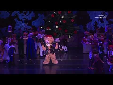 The Nutcracker's Dancing Bear!