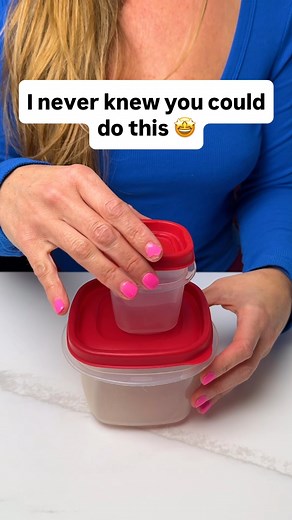 🙌 Tupperware hack makes storage easy & matches lids with containers #kitchenhacks #tupperware #tipsandtricks #organizedhome #lifehacks | Randy & Mandy