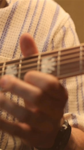 My hart loop oor van dankbaarheid 🥺🙏🏼 Baie dankie aan elkeen wat my weergawe van “Die Mense Op Die Bus” deur die ikoon Laurika Rauch luister ! 🫶🏼 Luister gerus saam deur te “click” op die skakel in my bio x #afrikaans #diemenseopdiebus #afrikaansmusiek #nuwemusiek #laurikarauch | Tasha