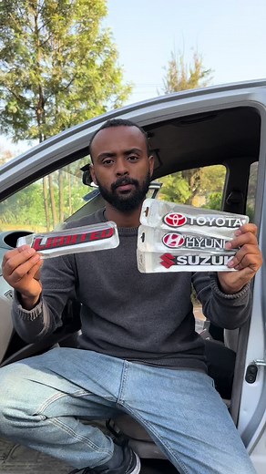 Car Side Logo Plastic Stickers for Toyota and Suzuki