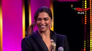 Deepika's epic comedy will leave you laughing out loud 🤣🤣 #deepikapadukone #bollywood #sunilgrover #MirchiPlus #ranveersingh | Mirchi Plus