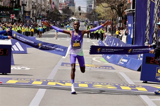 Fastest Boston Marathon Ever: Korir Destroys Course Record, 13 Men Under 2:06
