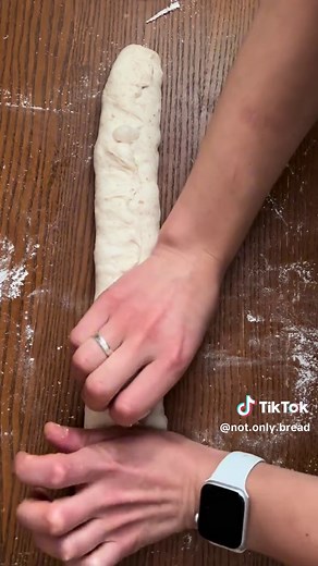 Perfect Mini Baguettes Recipe: Light & Crispy!