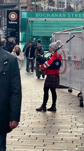 Lady on the bagpipes #bagpipes #scottish | Scottish Heritage