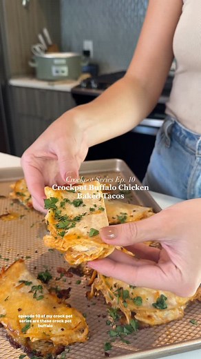 Taylor Dadds on Instagram: "Ep. 10 of my Crockpot Series are these Buffalo Chicken Baked Tacos😍 these make for the easiest weeknight dinner & the buff chicken comes together easily in the slow cooker🤌🏼 like and comment “recipe” to get the full recipe sent to your DMs."