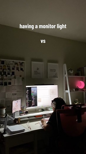 The difference between having a monitor light vs not having one 🔆 if you have a monitor I highly recommend getting one! It doubles as desk lamp. The one I have has dimmable light settings 🤓 #desksetup #desktour #wfhsetup #monitorsetup #samsungm8 #ipad #studysetup #fypageシ