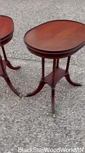 Vintage Duncan Phyfe Style Walnut Side Tables – Set of 2 - Etsy