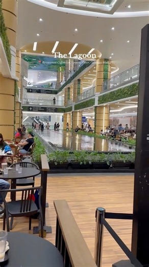 If you haven’t had dinner yet, head to the Lagoon and dine at the incredible restaurants there! 🍽️🥘 Dine now at 📍Restaurant Collection, Ground Floor, Gateway Mall 2, and enjoy delicious food in a relaxing ambiance! 🎶💛 #GatewayMall2 #DiscoverTheNewGateway #CityOfFirsts #AranetaCity #AranetaAt70 | Gateway Mall
