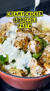 Creamy Chicken & Broccoli Rigatoni Pasta. This is an easy meal that will feed the entire family and you’ll still have left overs. Feel free to omit where you see fit and season to taste. Need a meal idea, try this one next. I used the following from my collection 👇🏾 🫒Sun Dried Tomato, Parmesan & Garlic EVOO 🌿Tuscan Seasoning 🌿Garlic Pepper Seasoning www.brasscuisinespices.com 310 McKeever Rd #A3 Arcola, Tx 77583 Wednesday-Saturday 10:00-3:00 | BrassCuisine