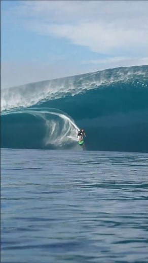 🔴(NOT A.I.) ABSOLUTE MONSTER WAVE 😮
