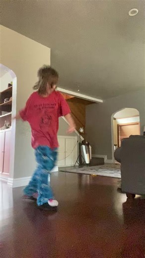 dancing in slippers on hardwood is fun but a bit dangerous lol | dance