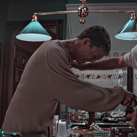 Exploring Matthew Lillard's Zealous Moments in Scream