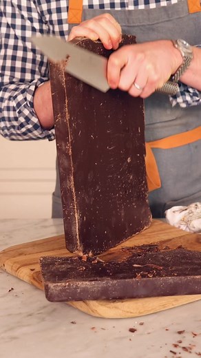 These amazing Eclairs are light as air pastries filled with silky vanilla pastry cream and togged with a decadent chocolate ganache are my Favorite dessert to make and eat and you’ll be shocked by how easy they are to make! Recipe up on the blog #eclair #chocolate #foryou #preppykitchen #baker #recipevideo