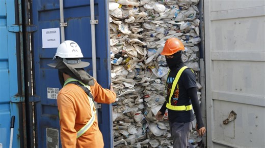 Malaysia returns plastic