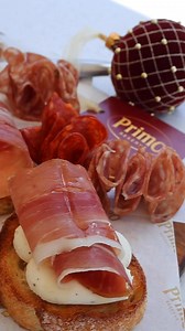 44 reactions | ✨ Prosciutto, Ricotta & Honey Toasts with @Primo_foods ✨ | Primo | Facebook