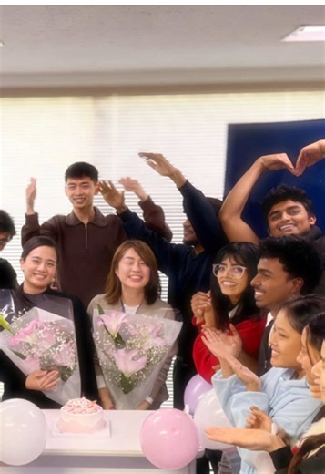 Thank you for everything, Sensei 🥺🩷 I’ll never forget this place 🎓 Last day at Japanese language school 🇯🇵❤️‍🩹 先生今まで本当にお世話に なりました。日本に来たばかりのころは不安でいっぱいでしたが、先生がそばで支えてくださったおかげで、ここまで成長することができました。授業の時間も、何気ない会話も、全部が 大切な思い出です。今、日本語学校が最後だと思うととても 寂しいですが、先生から学んだことを胸に、これからも 前向きに頑張ります。 先生に出会えたこと、心から 感謝しています。本当に ありがとうございました。🫶🏻 #teachers #love #thankful #日本語学校 #viral