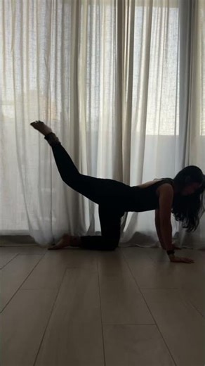 Simple 4‑Point Kneeling for Spine Stability & Hip Mobility