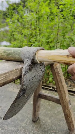 DIY Farm Tool Repair: Replace Old Handles with New Ones, Super Rewarding