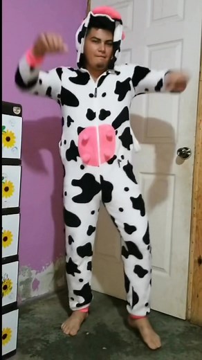 4.4K views · 35 reactions | Yo cuando estoy solo en casa  | El tío moreno | Facebook