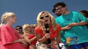 Watch Baywatch Season 7 Episode 6 - Beach Blast