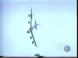 ..... Boeing B-52 Bomber crash ..... B-52 crash due deep turning(90°) and severe stall during very low altitude flight.5 crew members died.Fairchild Air Force Base Show 24/JUN/1994 - Detail of B-52 - https://en.wikipedia.org/wiki/Boeing_B-52_Stratofortress | エアライン・ネット・クラブ