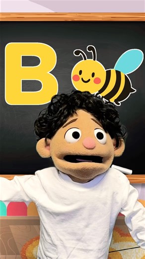 Watch the full ABC Sing-Along on our YouTube ▶️ 🍎🐝🐱🐶 #abcsong #abclearning #learnwithlibby