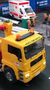 Bruder TOW TRUCKS - Heavy Recovery Operation Begins