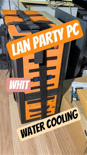 Lan party computer with water cooling from 2000s #pc #retrocomputer #2000s #techretro