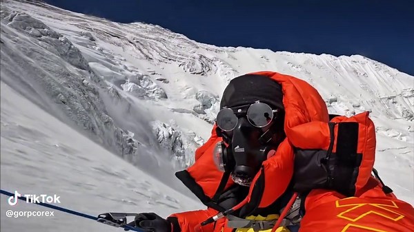 Climbing K2: The Ultimate Mountain Adventure