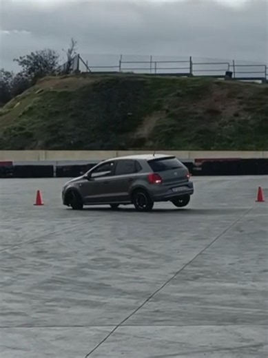 Anti Zzhi-jack reverse j-turn maneuver at our Dynamic Car Control course. Bookm your course today and learn how to prevent accidents, gain confidence and regain control of your vehicle. WA: 076 722 3932 E: info@raceweb.co.za W: www.raceweb.co.za #advanceddrivingcourse #defensivedriving #antihijack #drivingcourse #raceweb
