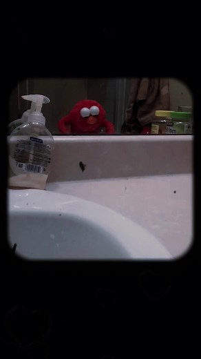 Elmo's Funny Workout Clips: Laugh and Get Fit!