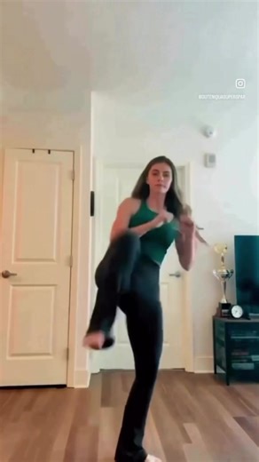 You don't have to replace it, let's fix it! Ф Located upstairs Mothers Park Plaza - First door on the right - 6A-6B Constant Spring, Park Plaza (876) 599-9755 (876)855-8408 #applecore #applecoreja