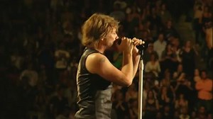 Tour Highlight: Bon Jovi performing "No Apologies" from Greatest Hits! | Bon Jovi