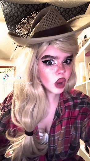 Applejack Cosplay from My Little Pony