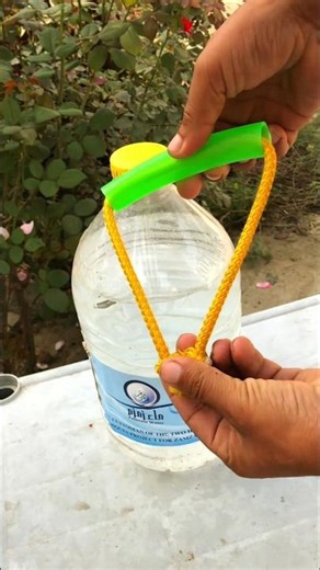 Super strong bottle carrying trick using only a rope/#trailers howto#ropeknots#shortviral