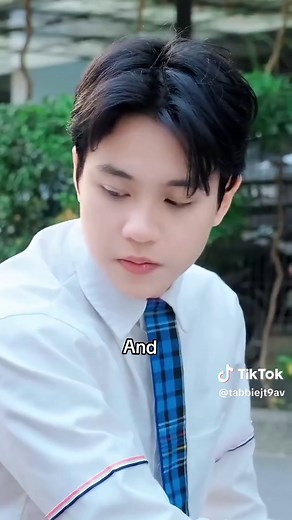 Navigating College Life: Tips and Insights