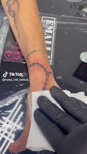 Tattoo Art with Nova Ink: Dynamic Hand Designs