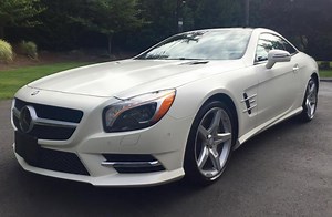 SL550 in rare Designo Magno Cashmere white matte finish