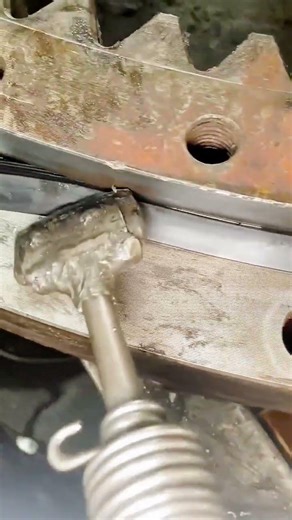 seal installation techniques on industrial machines n