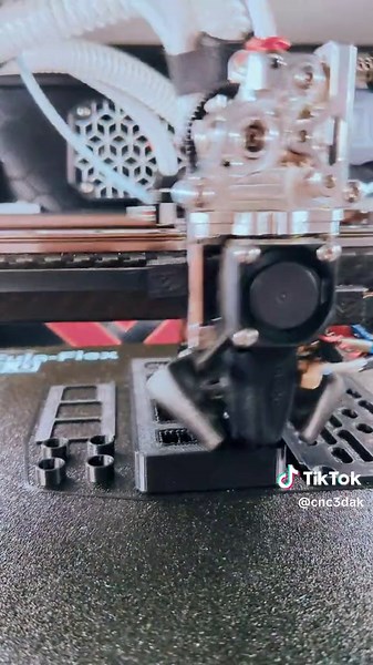 Fractal North Pi 😍😍 #fractal #raspberrypi #vzbot #3dPrinting #cnc #speedbenchy