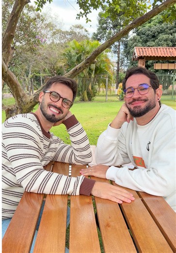 como vocês preferem nossa mesa de piquenique: a opção 1 ou a opção 2? 👀 #vlog #chacara #casal #rotina #mesadepiquenique